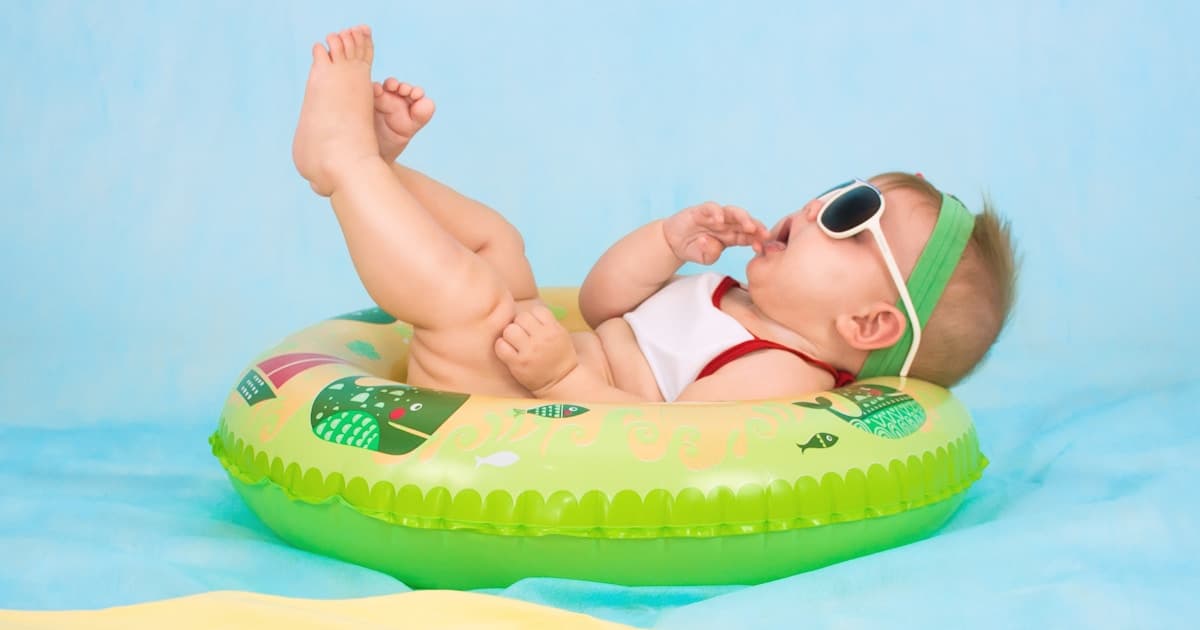 Newborn Umbilical Cord Care: Complete Guide Until It Falls Off